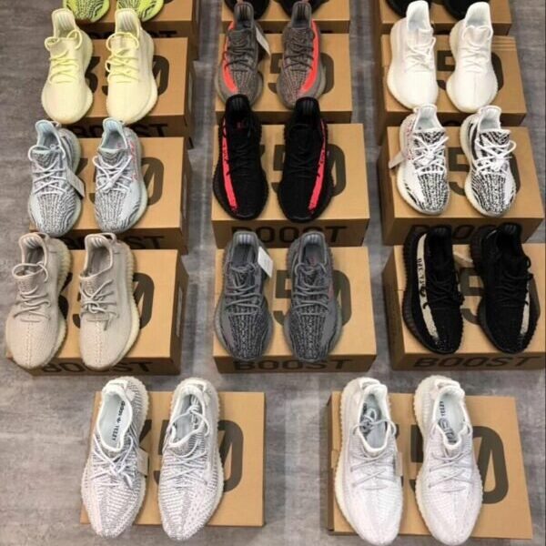 Yeezy Sneakers Pallets - Image 7